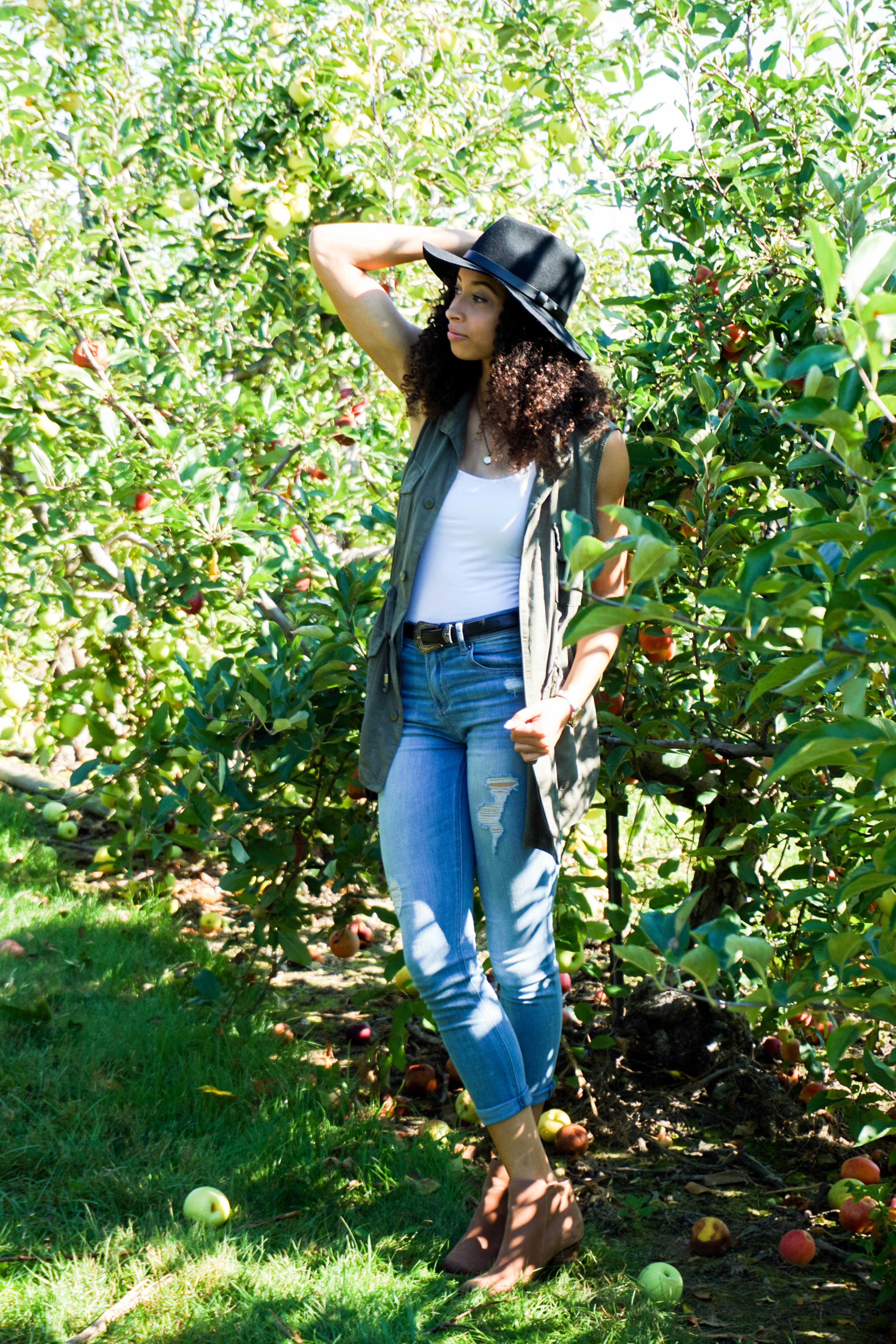 The Perfect Apple Picking Outfit